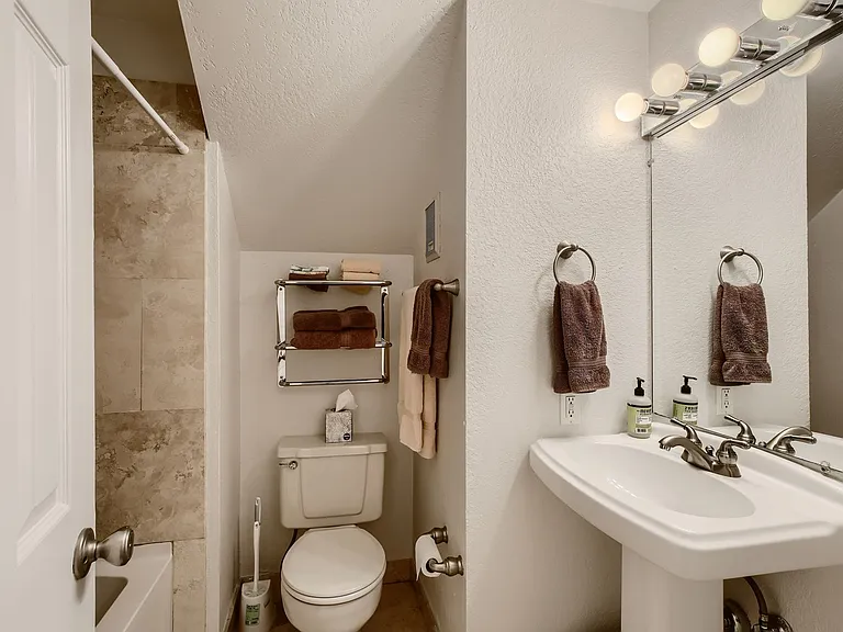 2201 Pearl St #122 — Photo 21