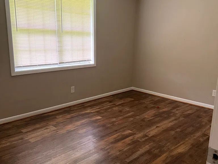 211 Forest Hill Rd — Photo 12