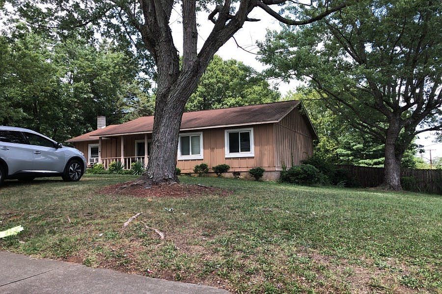 1st image of 2277 Pleasant St