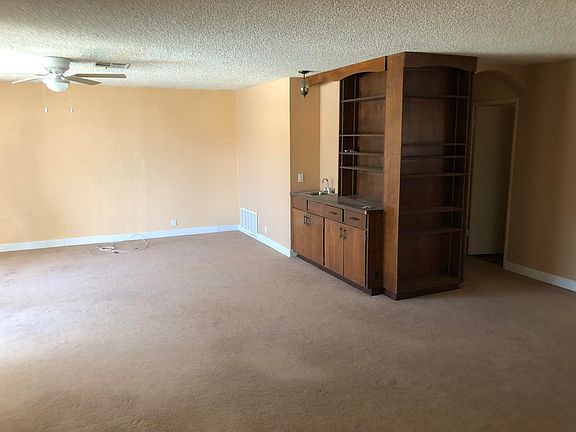 3rd image of 10560 Ambrosio Dr