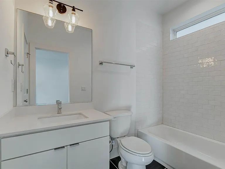 5859 Dolores St — Photo 22