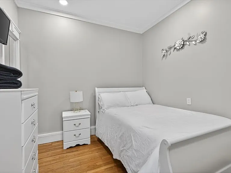 86 Remsen St #3 — Photo 26