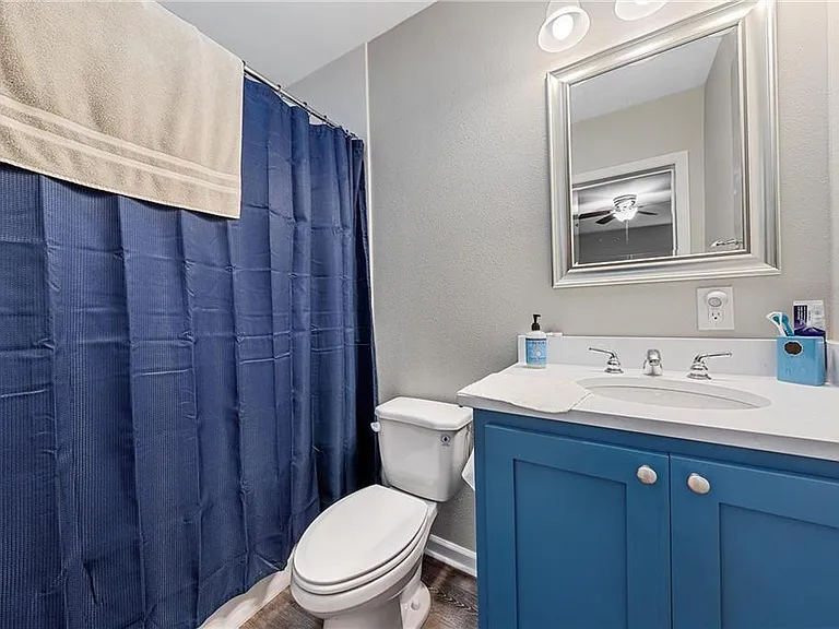 2601 McFerrin Ave — Photo 9