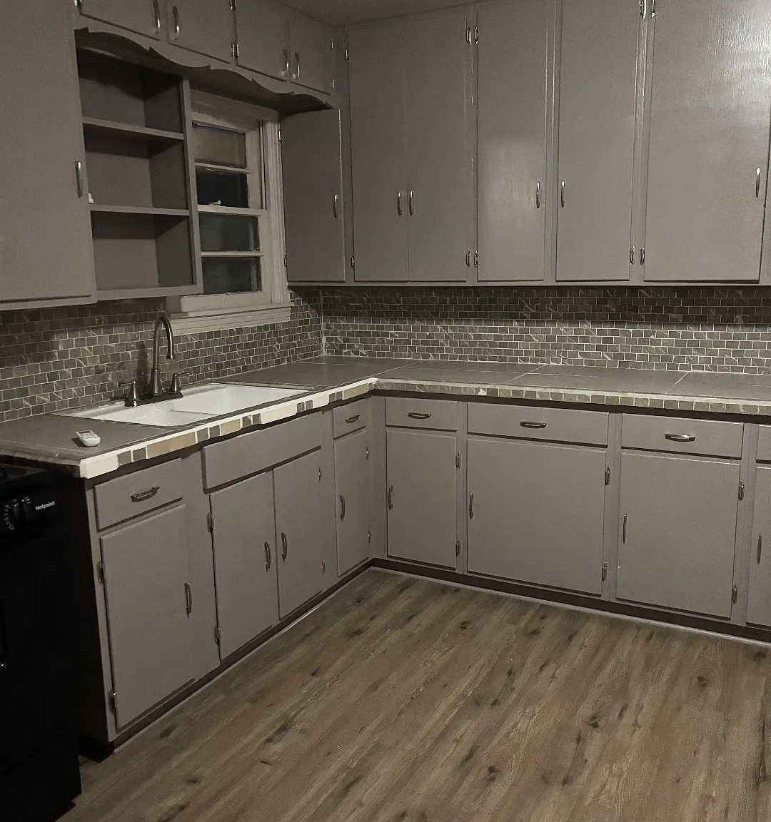 124 South Avenue P - 1 — Photo 2