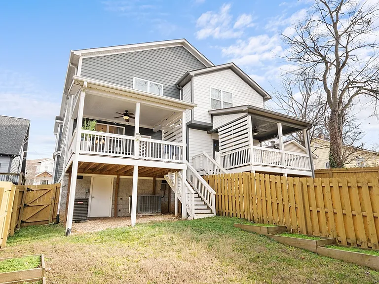 223B Orlando Ave — Photo 44