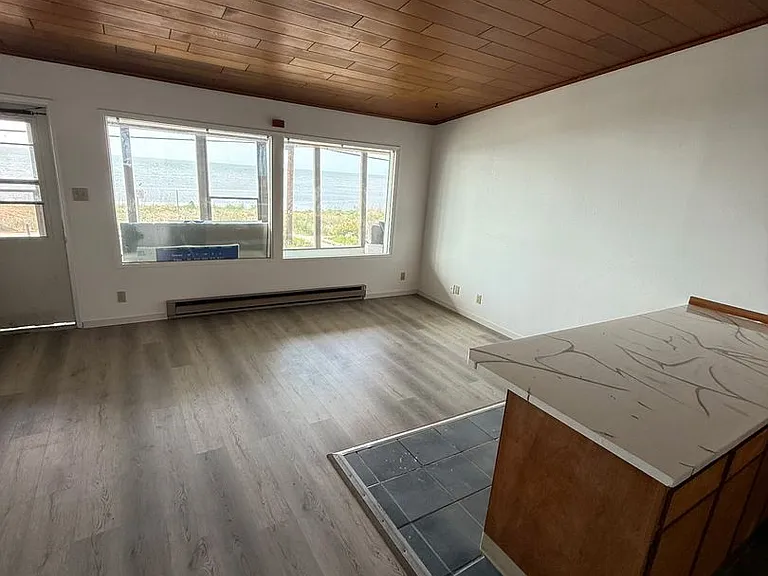 8124 Birch Bay Dr — Photo 1
