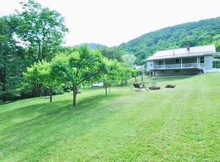 231 Bear Ridge Ln, Williamsburg, PA 16693