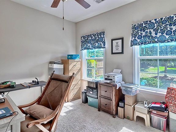 5th image of 123 Cressingham Ct