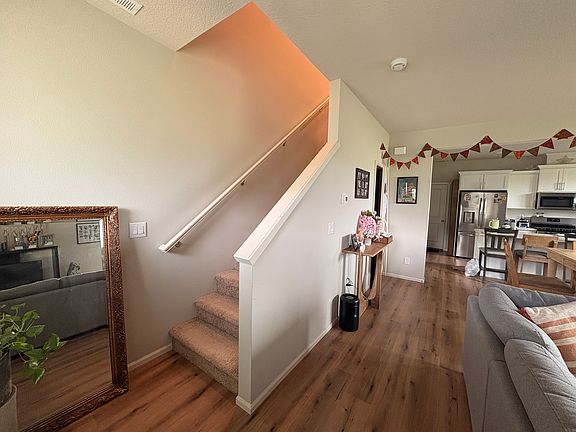 4th image of 31011 NW North Ave
