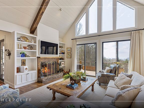 3rd image of 79 Kerry Hill Road