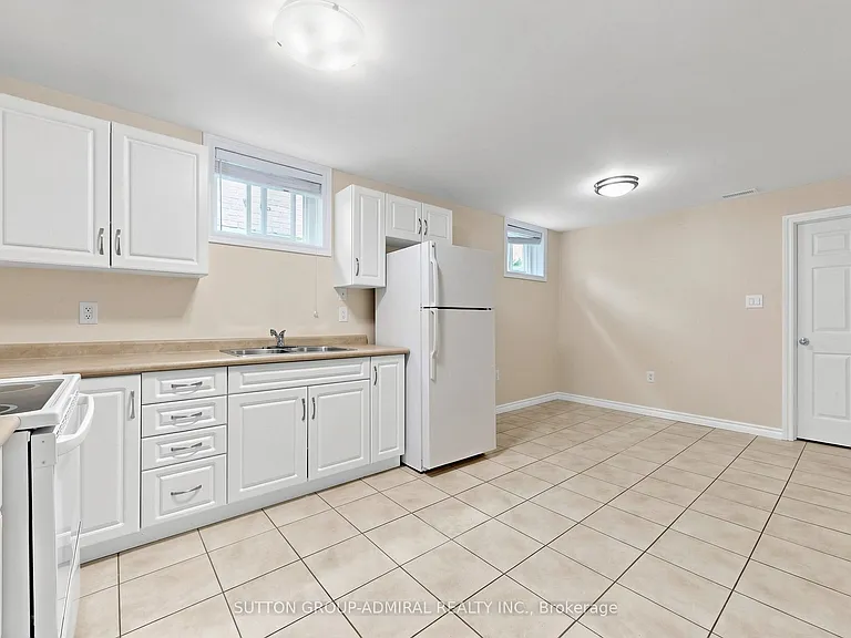203 John St W #BASEMENT — Photo 7