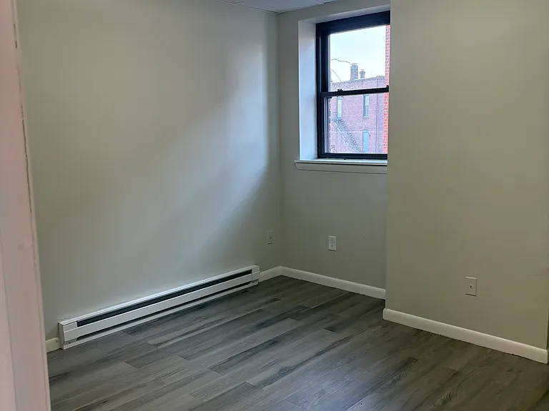 77 Elm St #5 — Photo 8