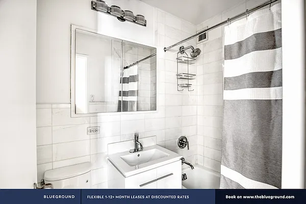 Rented by The Blueground | media 31