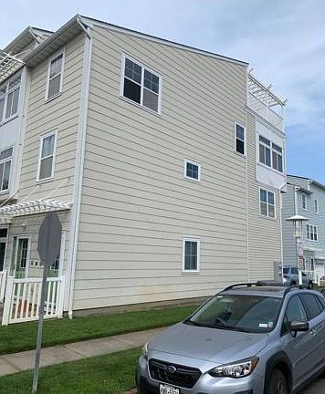 2nd image of 130 Meridian Blvd #B