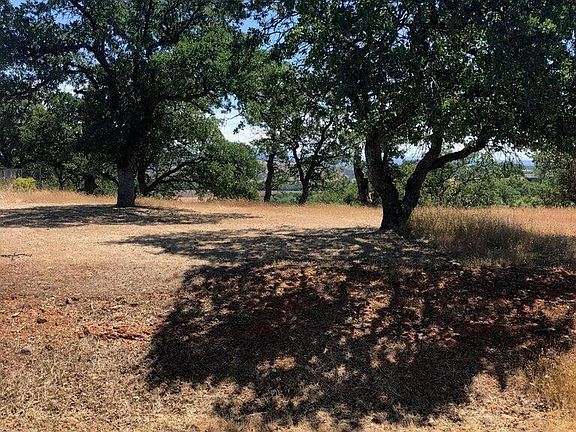 2nd image of 19828 Antelope Creek Dr