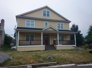 3425 29th Ave W, Seattle, WA 98199