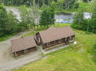 221 Como Rd, Lake Como, PA 18437