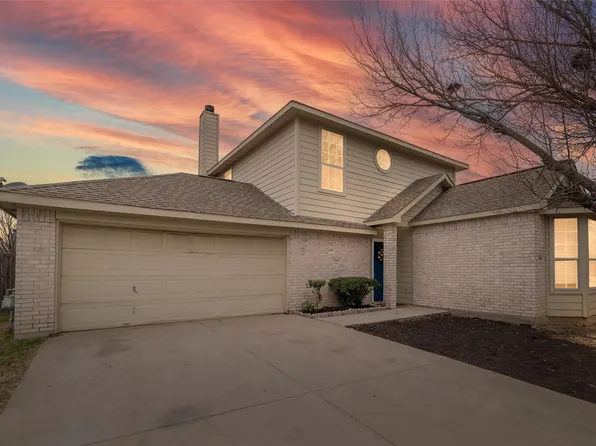 901 Dixon Ln, Denton, TX 76207