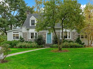 12 Monroe Ave, Larchmont, NY 10538