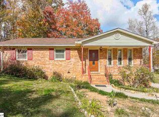 225 Lorraine Dr, Travelers Rest, SC 29690