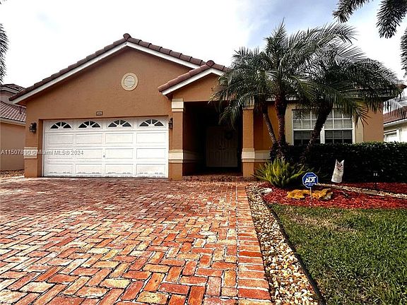 2nd image of 13431 NW 6th Dr