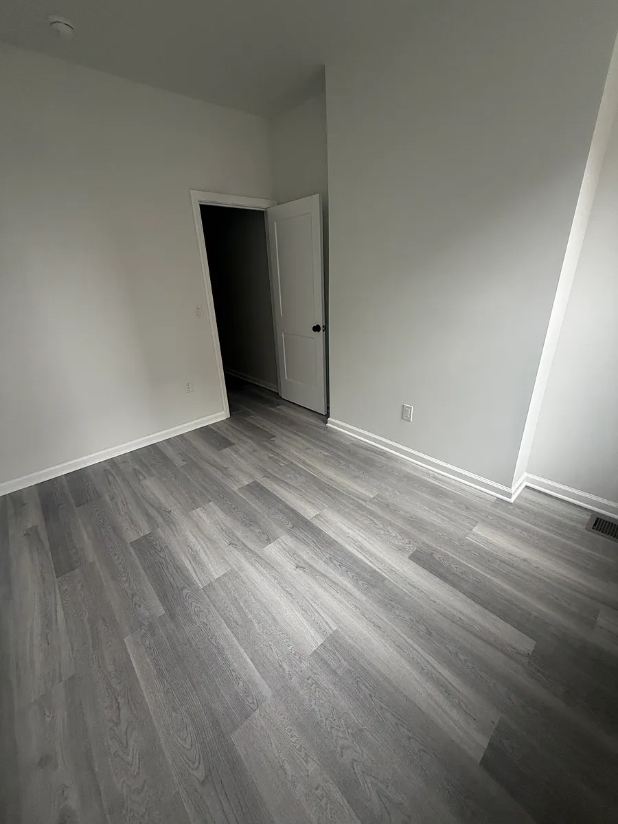 Building Photo - 112 E Huntingdon St #1