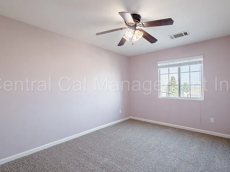 11723 Holabird Ave — Photo 18