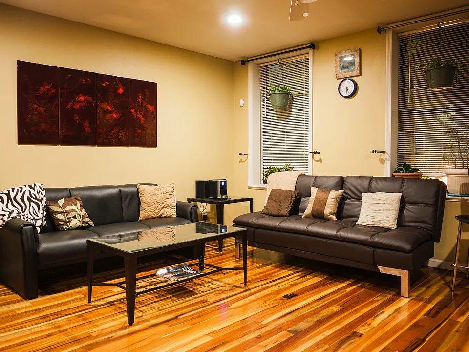 807 Sansom St #3
