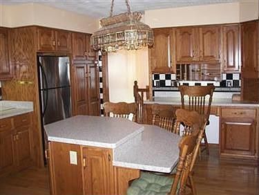 5th image of 3219 Kingsridge Ct