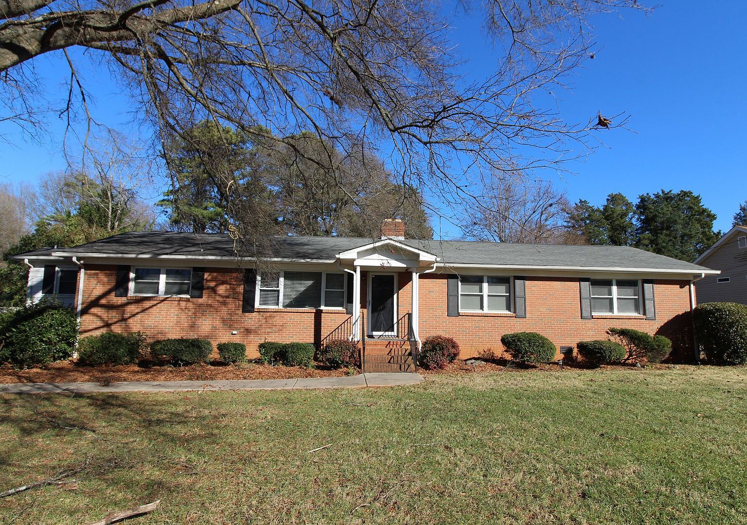 2114 Oakdale Rd, Charlotte, NC 28216 Zillow