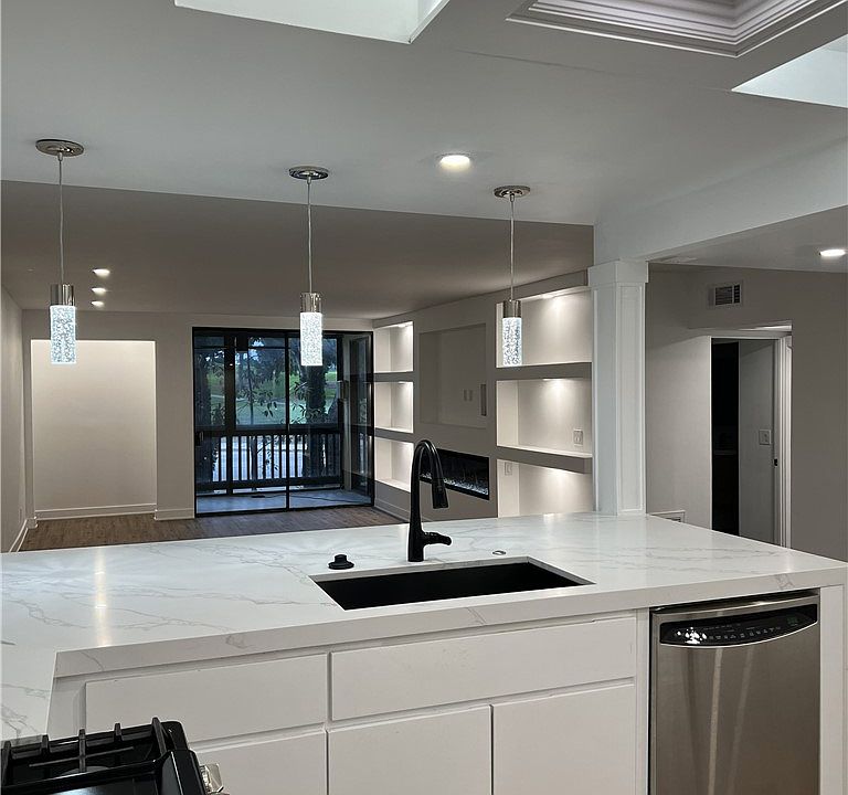 1st image of 4835 E Anaheim St APT 101