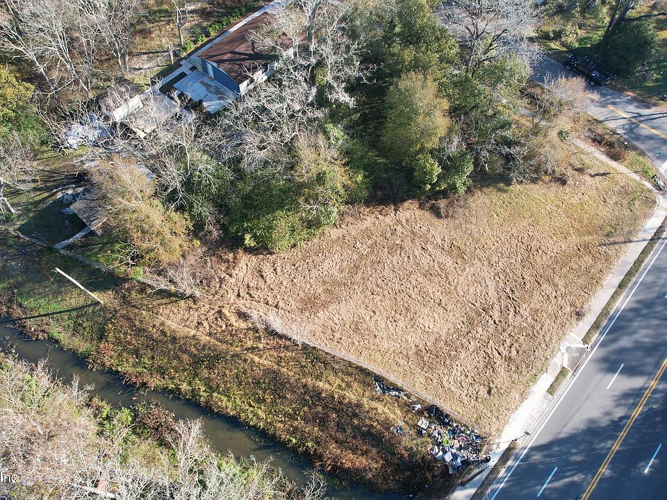 2nd image of 1008 HOOD Avenue