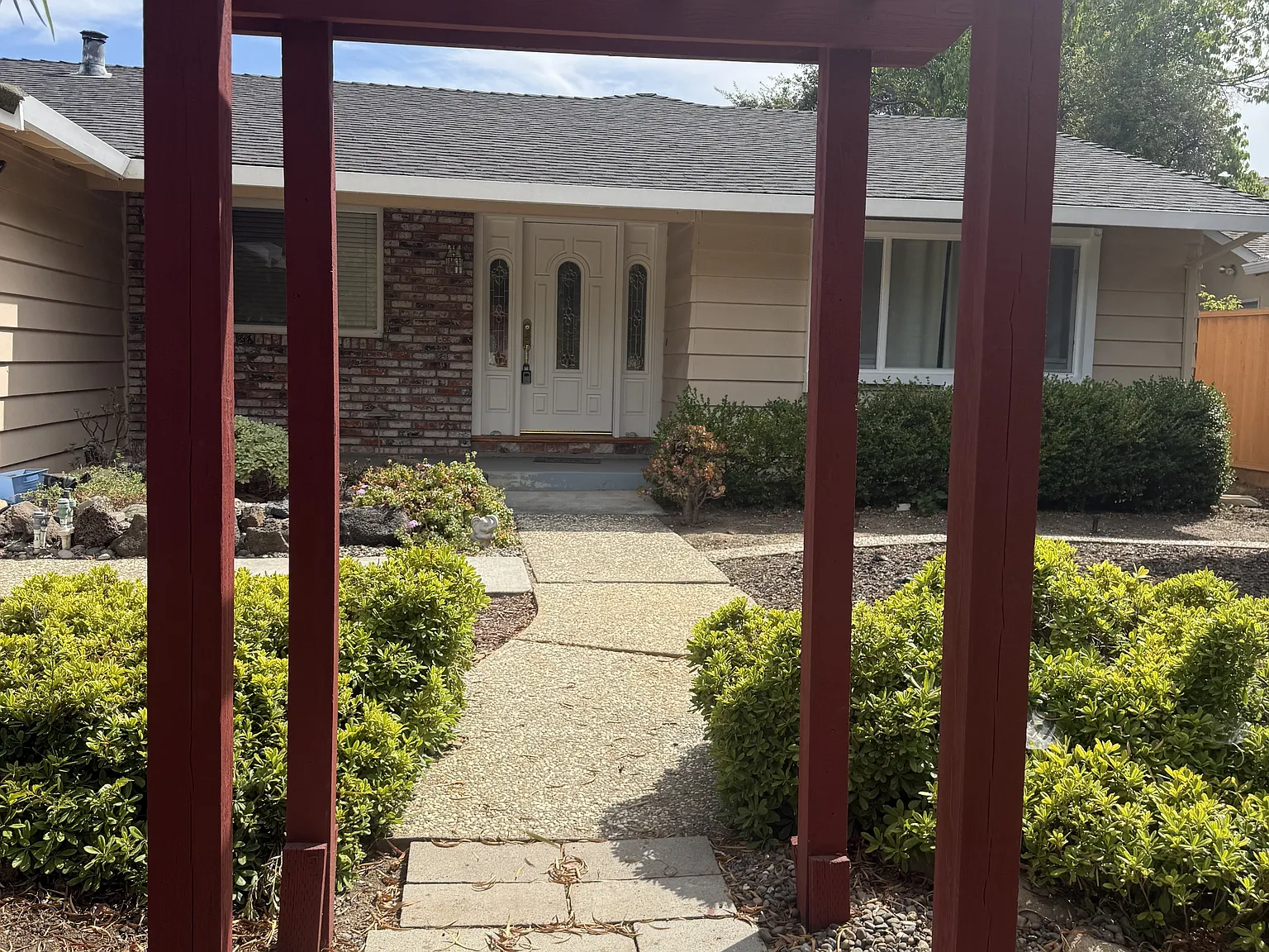 964 Dawnview Court - 1 — Photo 2