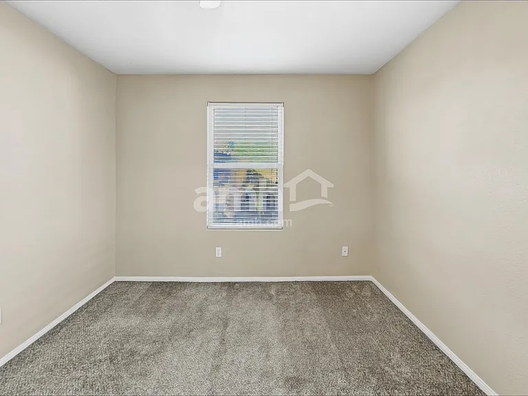 8350 Fort Hallock Ave — Photo 15
