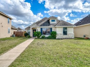 2006 Turning Leaf Dr, Bryan, TX 77807