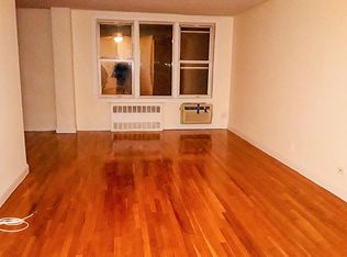 30 Pilot St #4D, Bronx, NY 10464