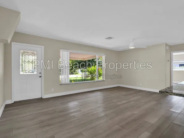 350 NE 29th St, Boca Raton, FL 33431