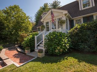 188 Linebrook Rd, Ipswich, MA 01938