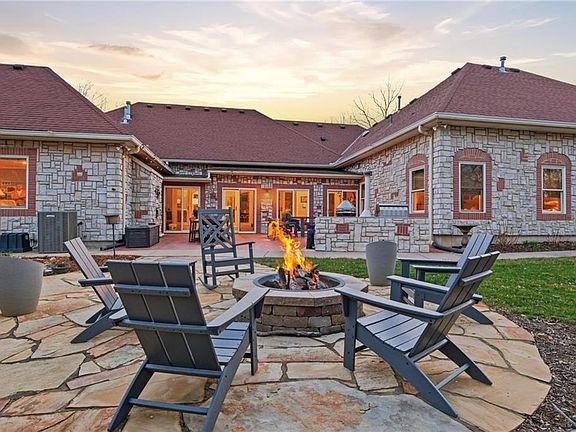 5th image of 8855 Monticello Rd