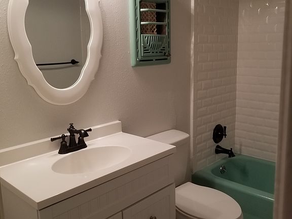3rd image of 135 E Palfrey St