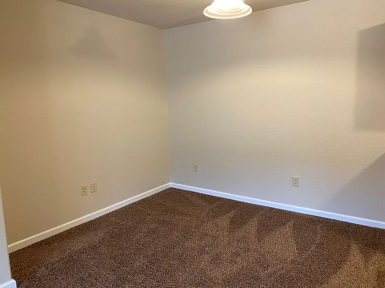 1930 Kissinger St #R206 — Photo 9
