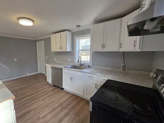 3rd image of 113-117 Cedar St #113