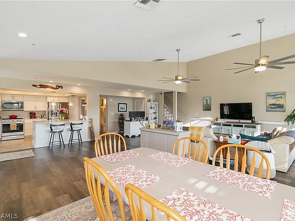 4th image of 2270 Palm Ave