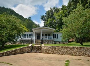 55 McFalls Dr, Canton, NC 28716