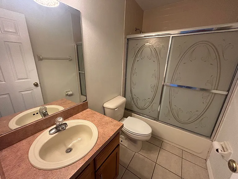 11435 SW 140th Ave — Photo 21