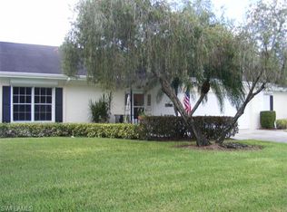 1290 Broadwater Dr, Fort Myers, FL 33919