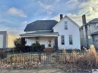 416 S 3rd St, Clinton, IN 47842