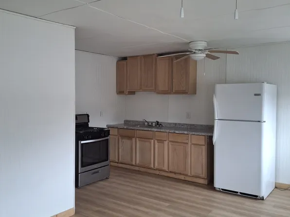 1707 East Memorial Drive - 1/2, 1707 1/2 E Memorial Dr, Muncie, IN 47302
