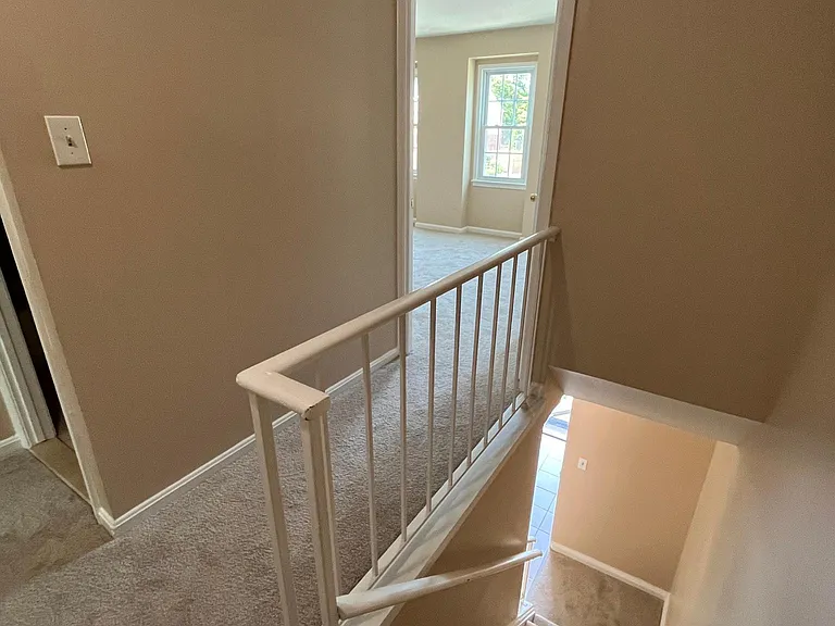 2090 Pilgrim Dr — Photo 18