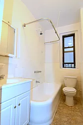 Rented by Manhattan Spaces